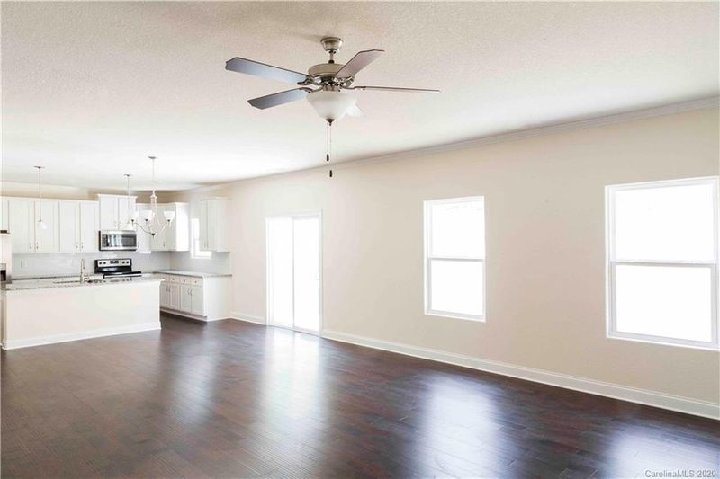 620 Pawnee Ct, Fort Mill, SC 29715