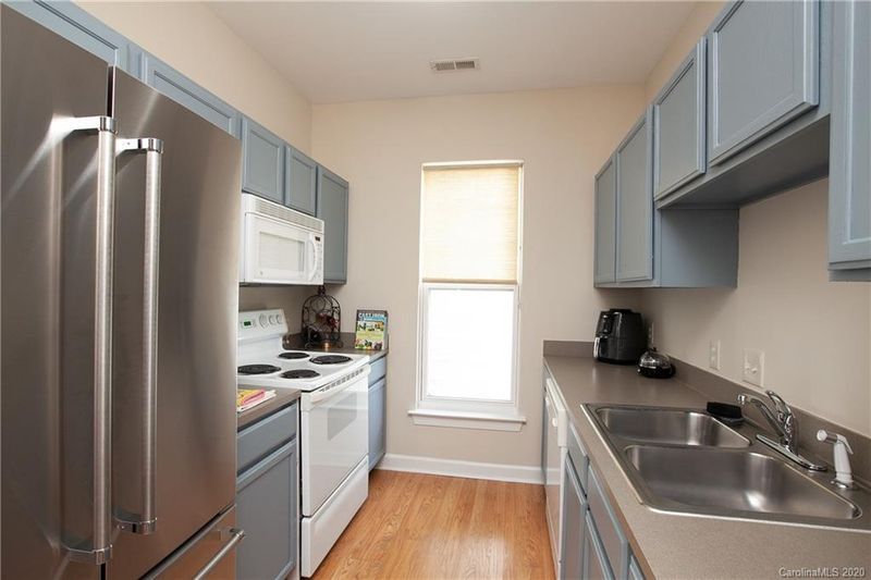 18710 Oakhurst Blvd #2E, Cornelius, NC 28031