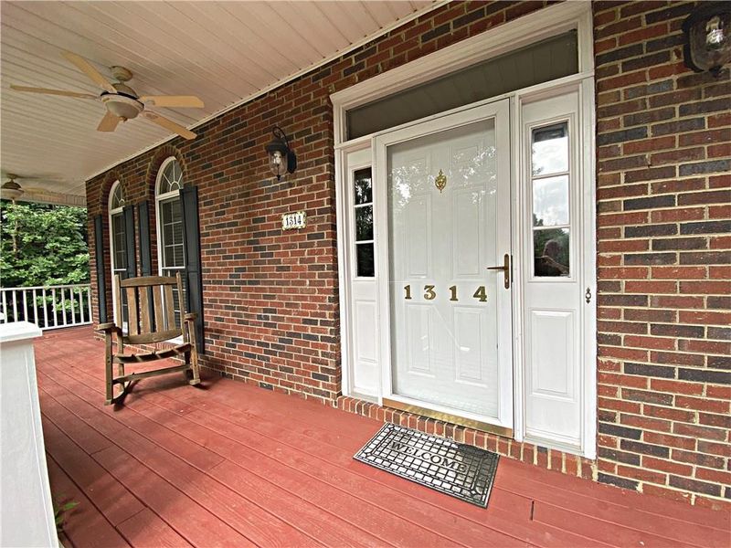 1314 Shadowfax Wynd Way, Hickory, NC 28602