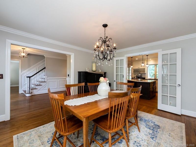 1819 Cross Point Rd, Matthews, NC 28105
