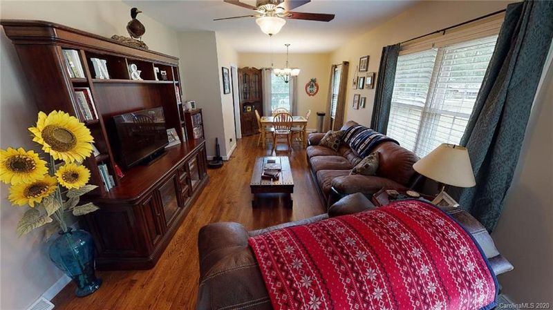 2402 Hillcrest Dr, Monroe, NC 28110