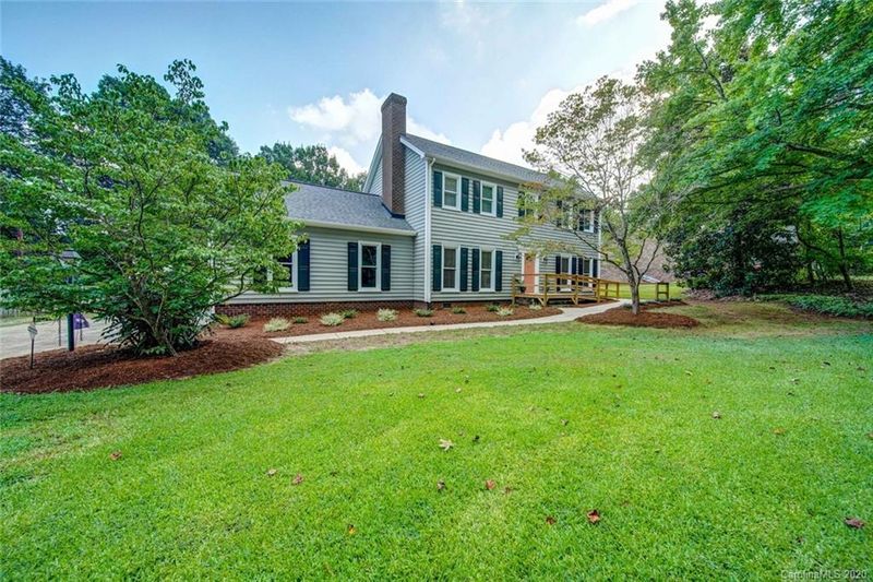 8900 Blair Rd, Mint Hill, NC 28227
