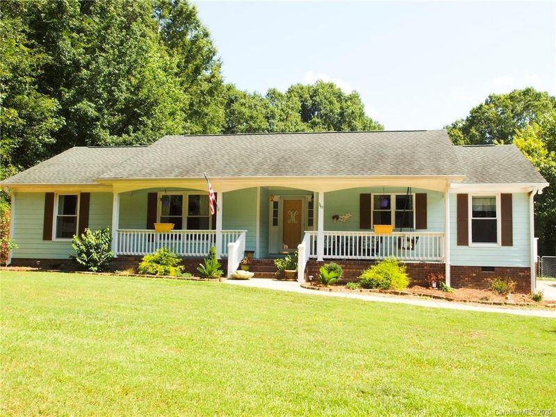 118 Hillcrest Ave #16, Clover, SC 29710