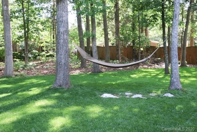 8228 Stevens Mill Rd, Matthews, NC 28104
