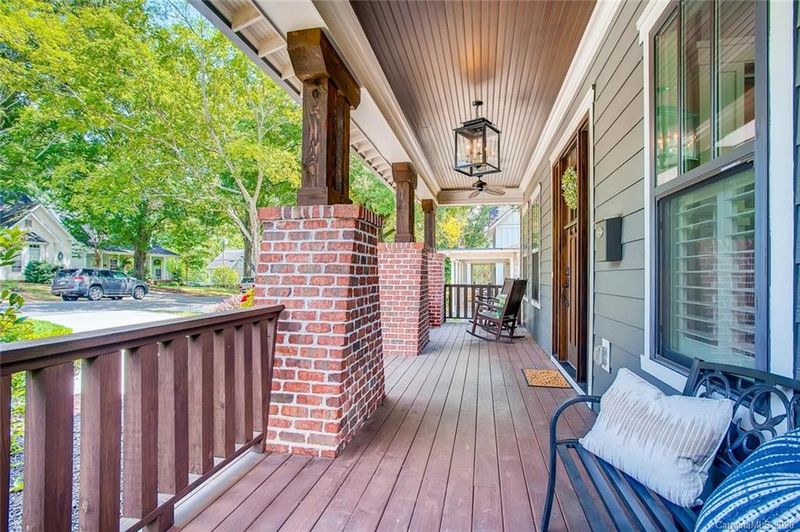 2432 Laburnum Ave, Charlotte, NC 28205