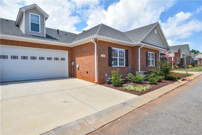 2259 Early Robin Dr, Denver, NC 28037