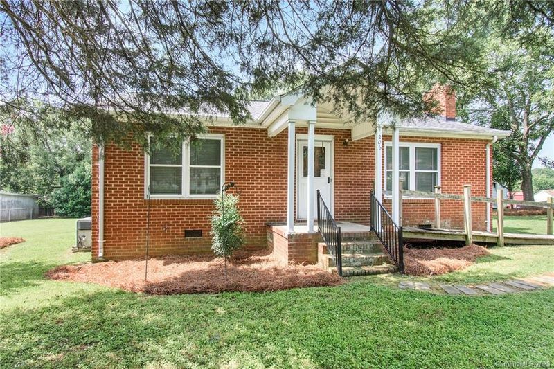 206 Highland Ave SW, Concord, NC 28027