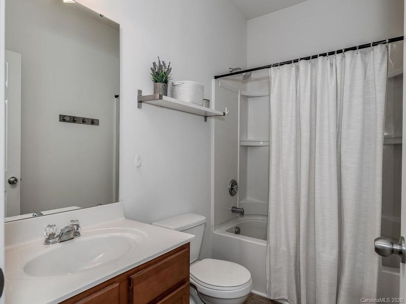 9100 Gray Willow Rd, Charlotte, NC 28227