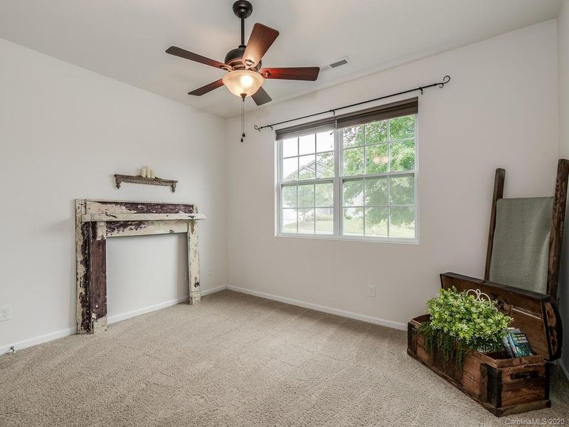 9100 Gray Willow Rd, Charlotte, NC 28227