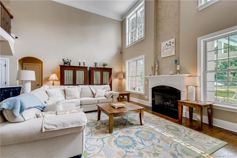 6228 Fox Chase Dr, Davidson, NC 28036