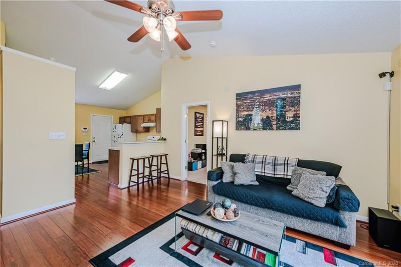 4028 Woolcott Ave, Charlotte, NC 28213