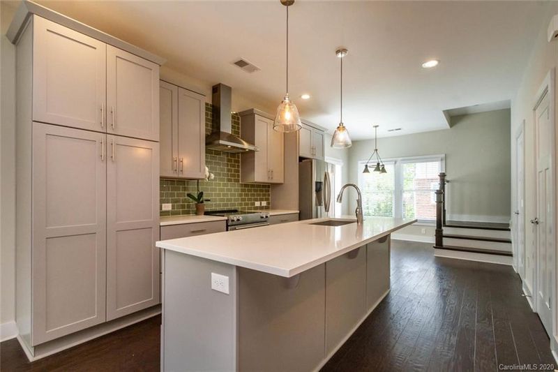 1202 Macomb Pl #46, Charlotte, NC 28202