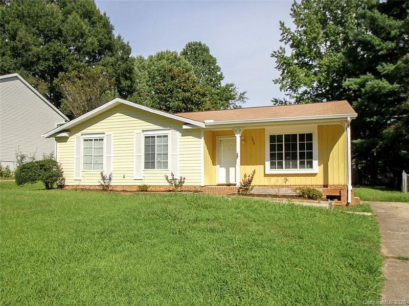 7832 Elm Tree Ln, Charlotte, NC 28227