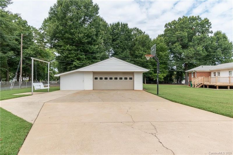 901 Tom Sadler Rd #8, Charlotte, NC 28214