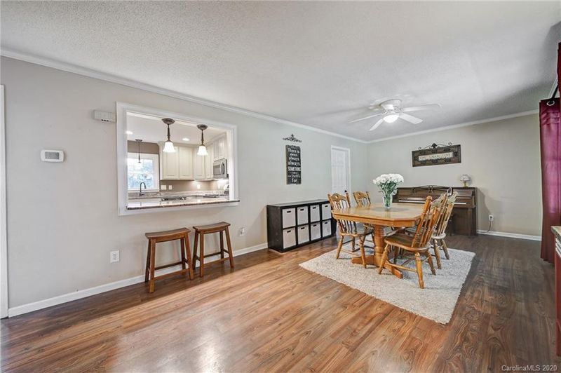 2326 Wintercrest Dr, Rock Hill, SC 29732