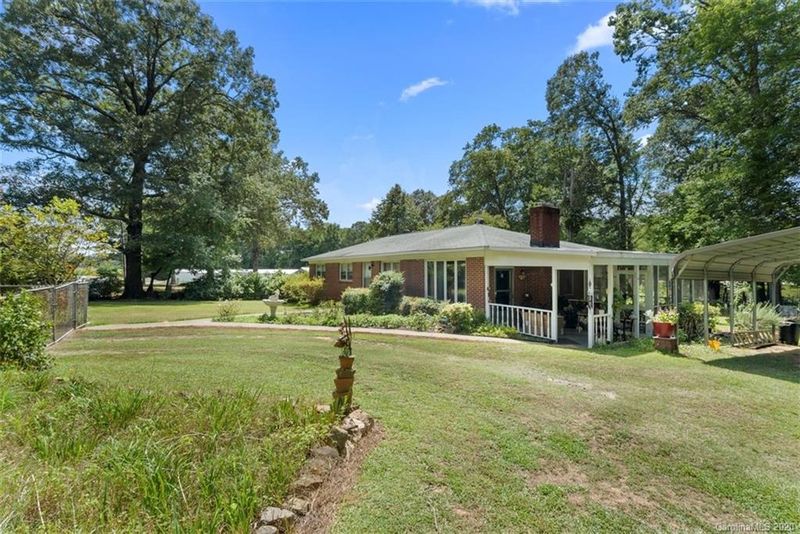 1119 Potter Rd, Lancaster, SC 29720