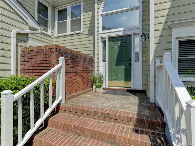 8522 Fox Chase Ln, Charlotte, NC 28269