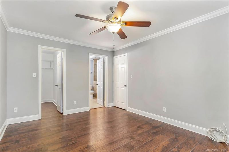6121 Gray Gate Ln #J, Charlotte, NC 28210