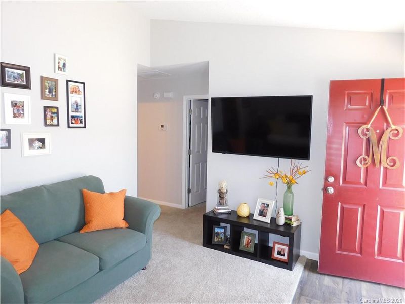 1147 Mckinnon Dr, Rock Hill, SC 29732