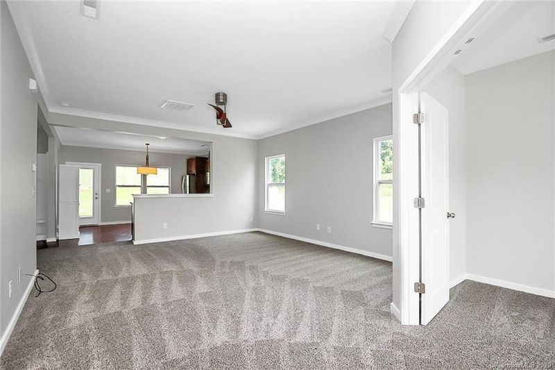 454 Battery Cir, Clover, SC 29710