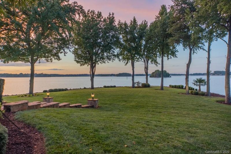 8397 Norman Estates Dr, Denver, NC 28037
