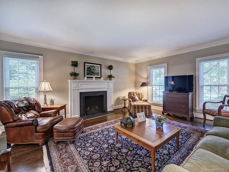 8301 Merrimack Ct, Charlotte, NC 28210