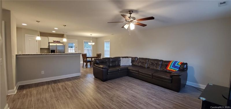 165 Crescent St, Kannapolis, NC 28081