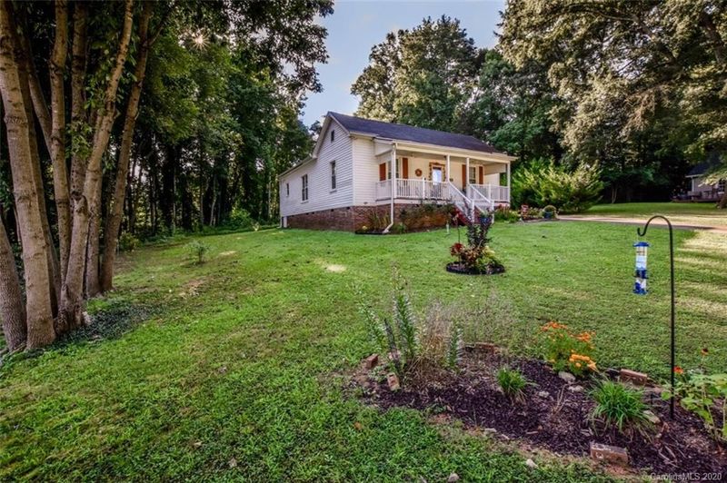 206 Glenn Ave, Kannapolis, NC 28081