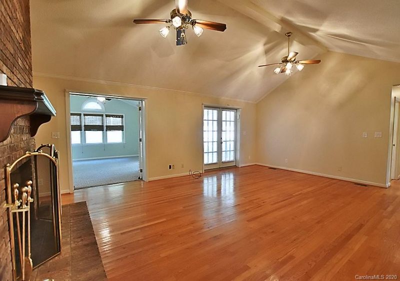 630 Somerset Ct, Rock Hill, SC 29732
