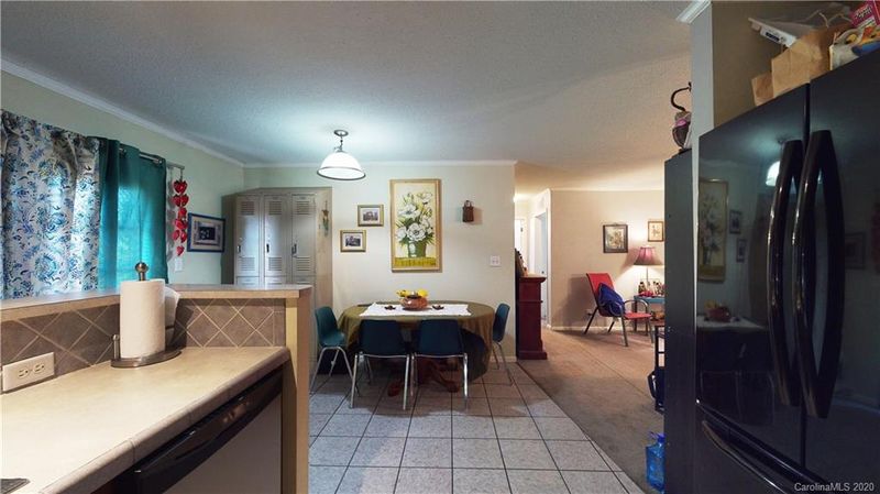 3556 Oakdale Dr, Crouse, NC 28033