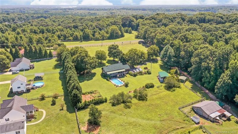 5101 Burris Rd, Denver, NC 28037