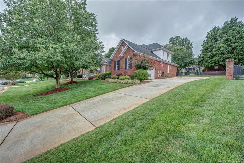 3531 Araglin Dr, Gastonia, NC 28056