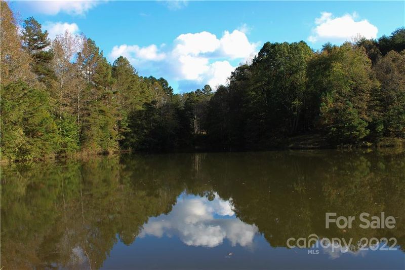 832 Bellegray Rd #15, Clover, SC 29710