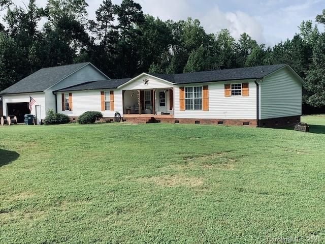 8333 Smith Rd, Kannapolis, NC 28081