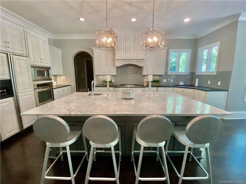 17538 River Ford Dr, Davidson, NC 28036
