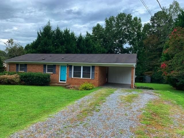 216 Smith Rd, Mount Holly, NC 28120