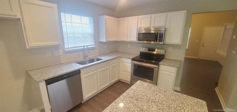 5375 Kimmerly Woods Dr, Charlotte, NC 28215