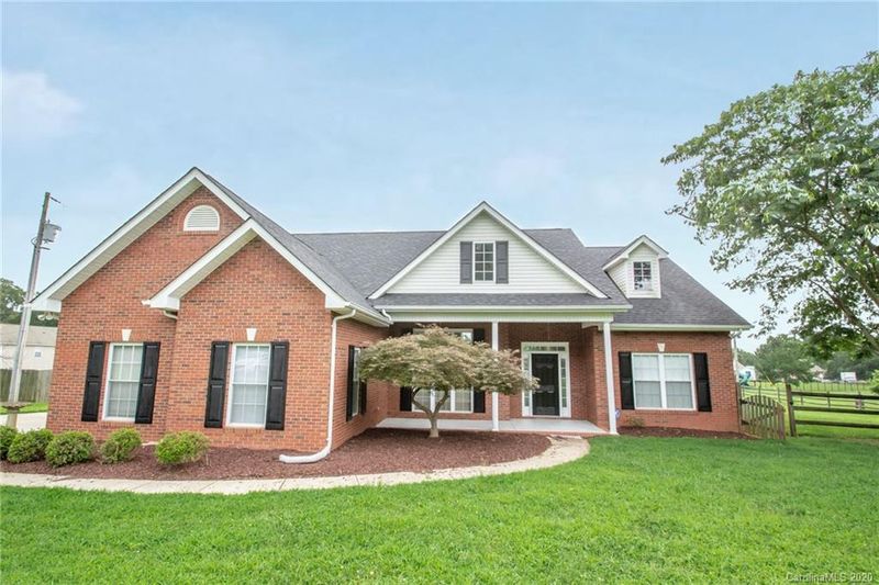 2611 Wisteria Ln, Monroe, NC 28112