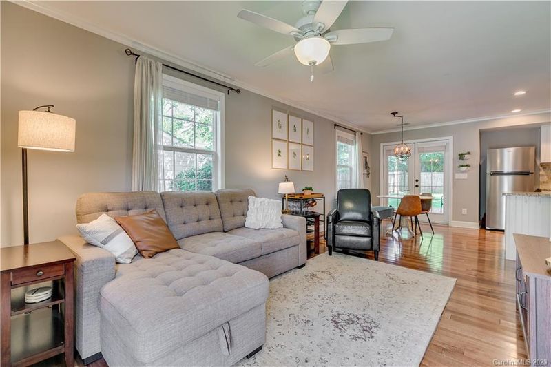 1501 Winston Dr, Charlotte, NC 28205
