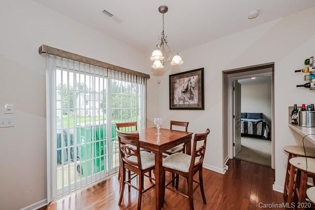 10012 Back Acre Dr, Charlotte, NC 28213
