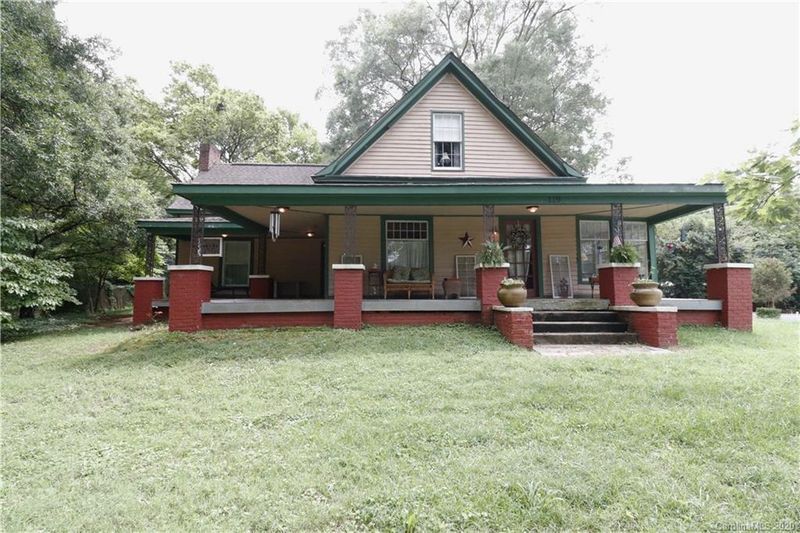119 5th Ave W, Gastonia, NC 28052