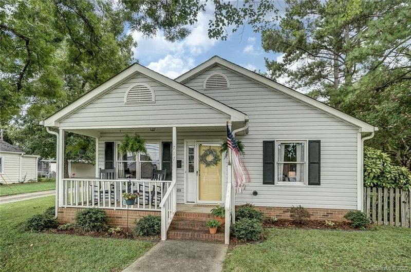 717 Catawba St, Belmont, NC 28012