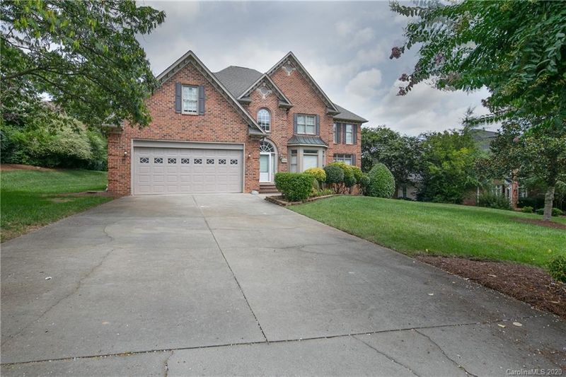 5422 Stallworth Dr, Charlotte, NC 28226