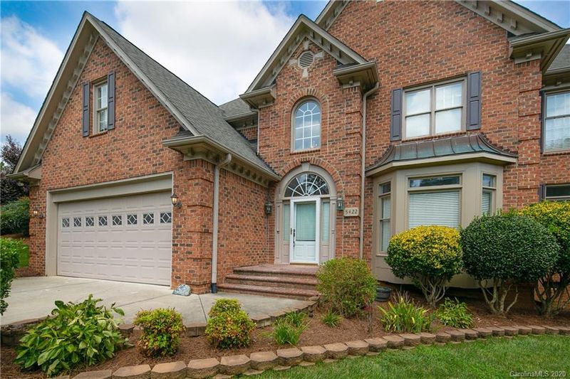 5422 Stallworth Dr, Charlotte, NC 28226