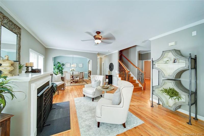 1705 Pecan Ave, Charlotte, NC 28205