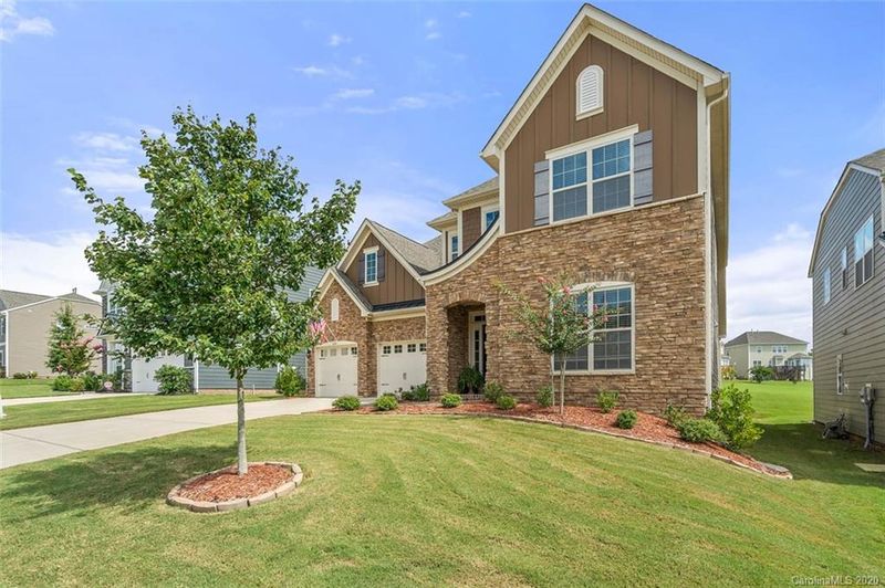 604 Brookhaven Dr, Fort Mill, SC 29708
