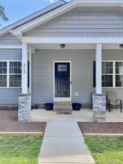 313 Rollins St, Stanley, NC 28164