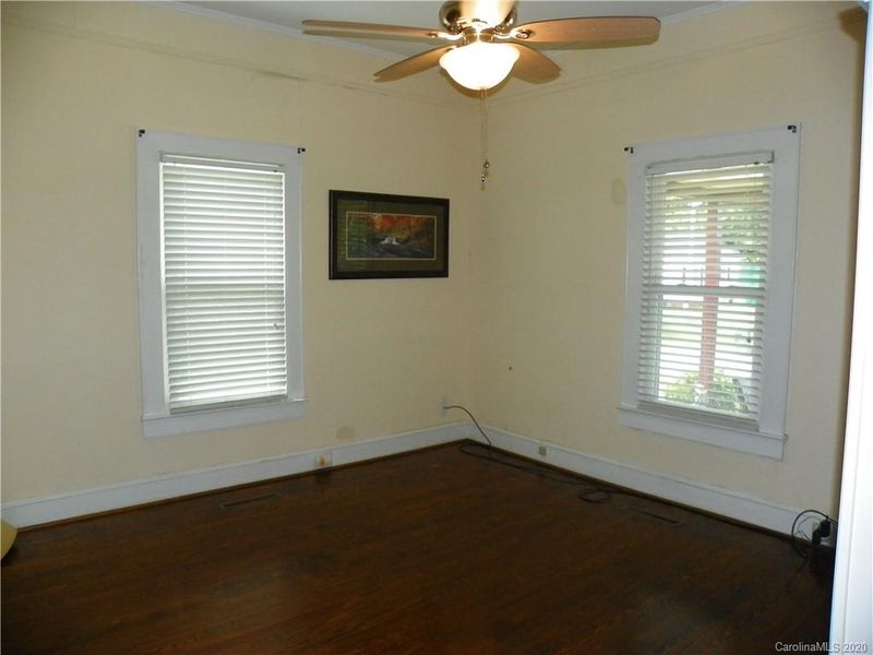 697 Main St SW, Concord, NC 28027