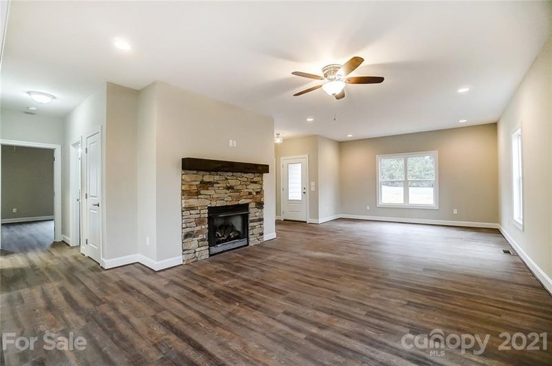 7688 Webbs Rd, Denver, NC 28037