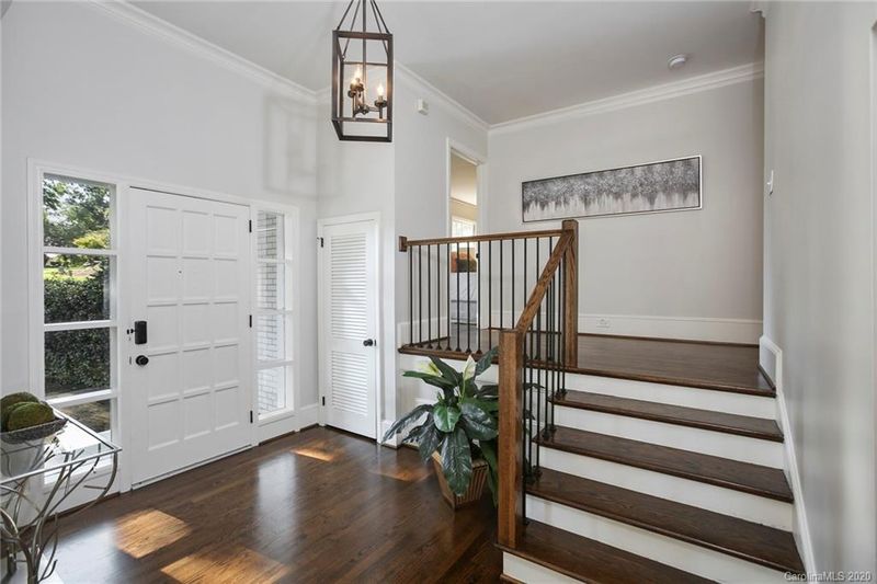 3242 Mountainbrook Rd, Charlotte, NC 28210